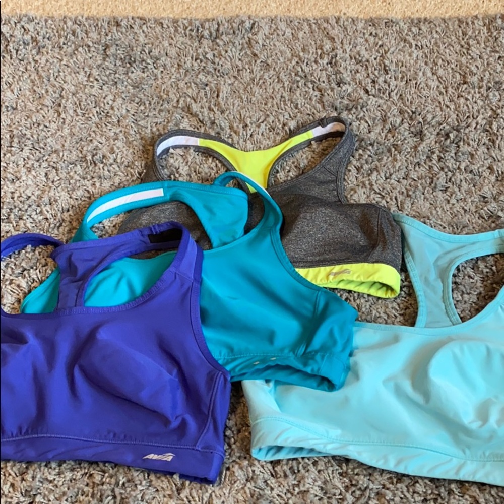 4 sports bra size large Avia brand!